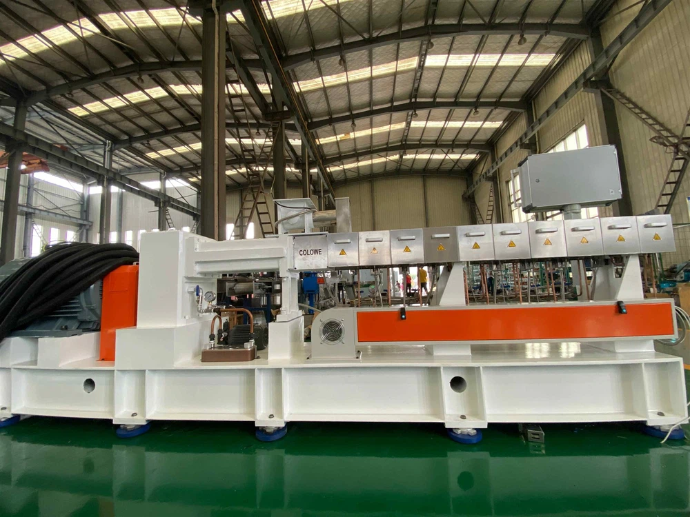 COLOWE twin screw extruder COLOWE twin screw extruder